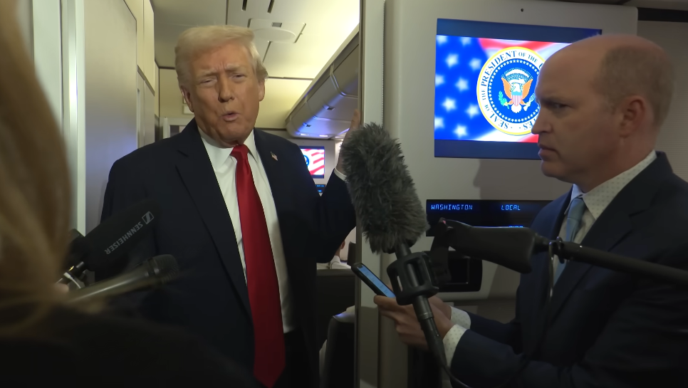 Дональд Трамп заявив, що США потрібна Гренландія з "точки зору національної безпеки"